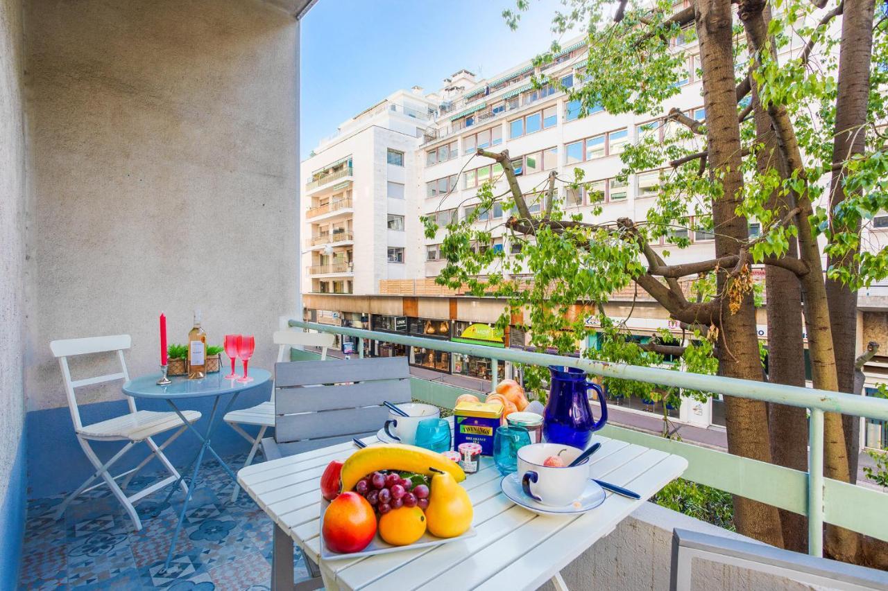 LE TIVOLI AP4264 By Riviera Holiday Homes Niza Exterior foto